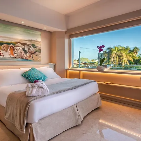 Hotel Acacia Palace 4*