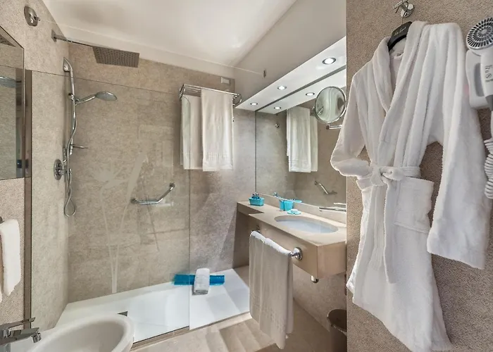 Acacia Palace (adults Only)